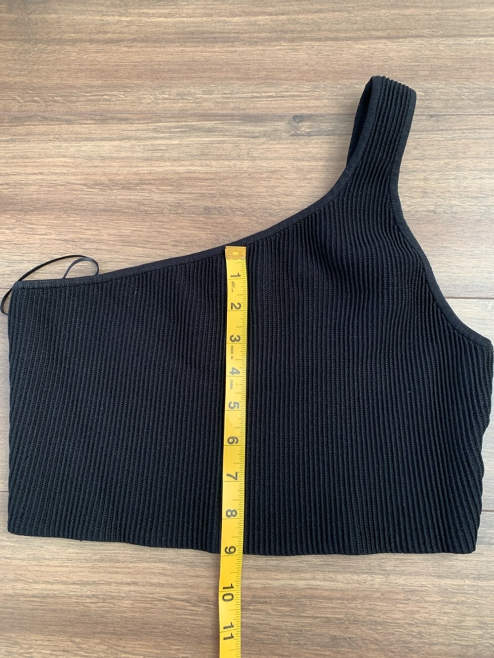 Aritzia Babaton sz L sculpt knit one shoulder tank black - Picture 7 of 7